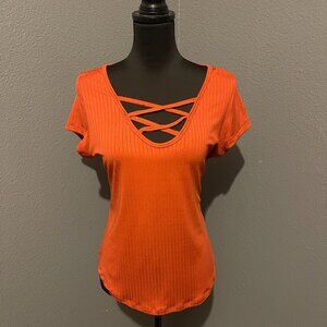 CRISSCROSS RIBBEDTOP